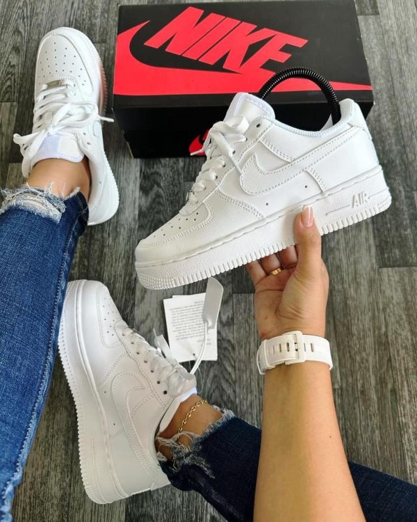 Men’s Sneakers