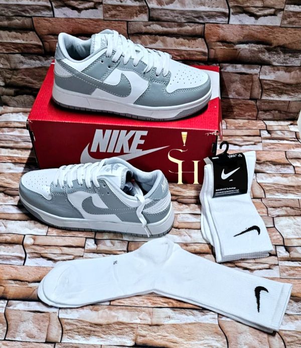 Nike Sneakers - Image 3